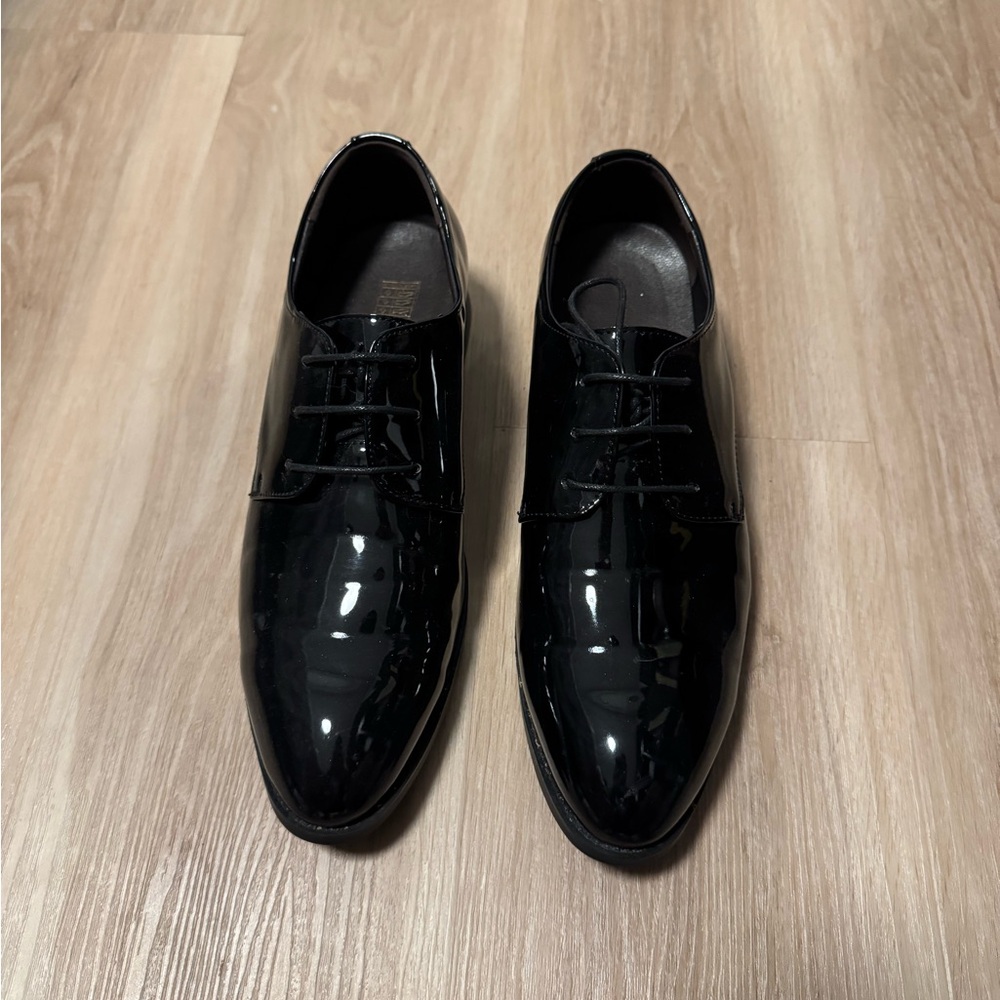 Black Dress Shoes *Shine